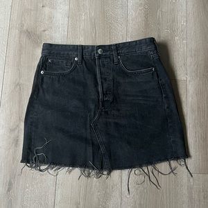 H&M denim mini skirt. Size 6.